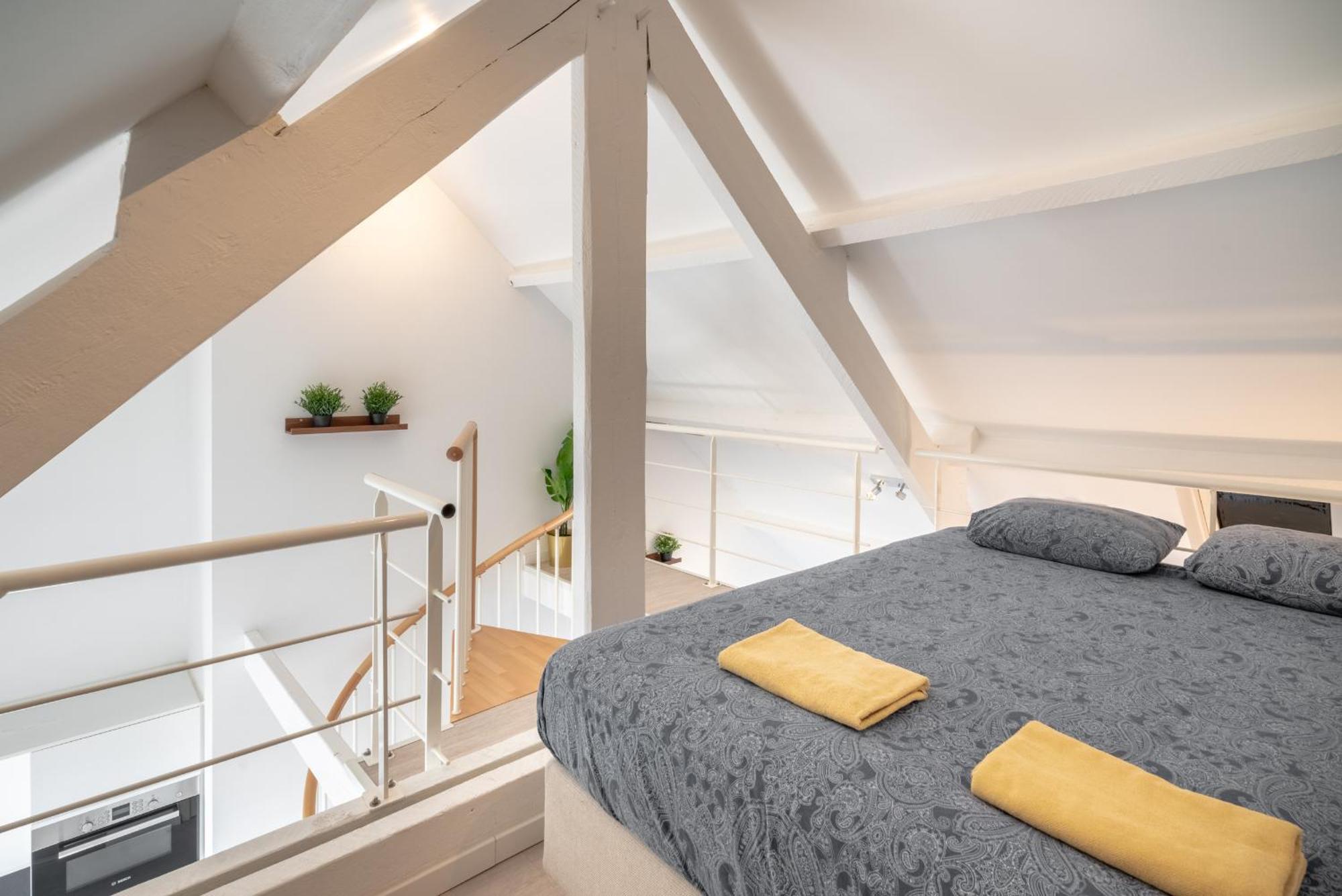 The Fashion Street Residence Antwerp Exterior photo